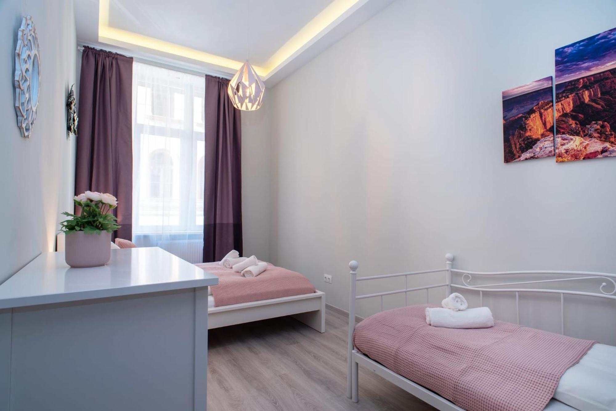 Very Central New And Large Ac Apartment Budapesta Exterior foto